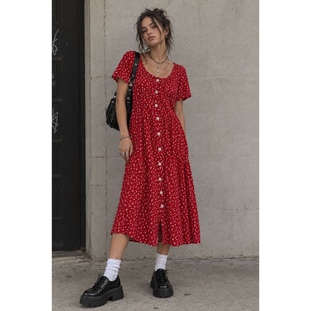 VTG Metropolitan Y2K Cyber Grunge Fairycore Goth Indie Streetwear Minimalist